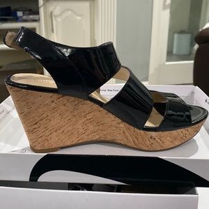 Brand new Nine West black patent cork wedges